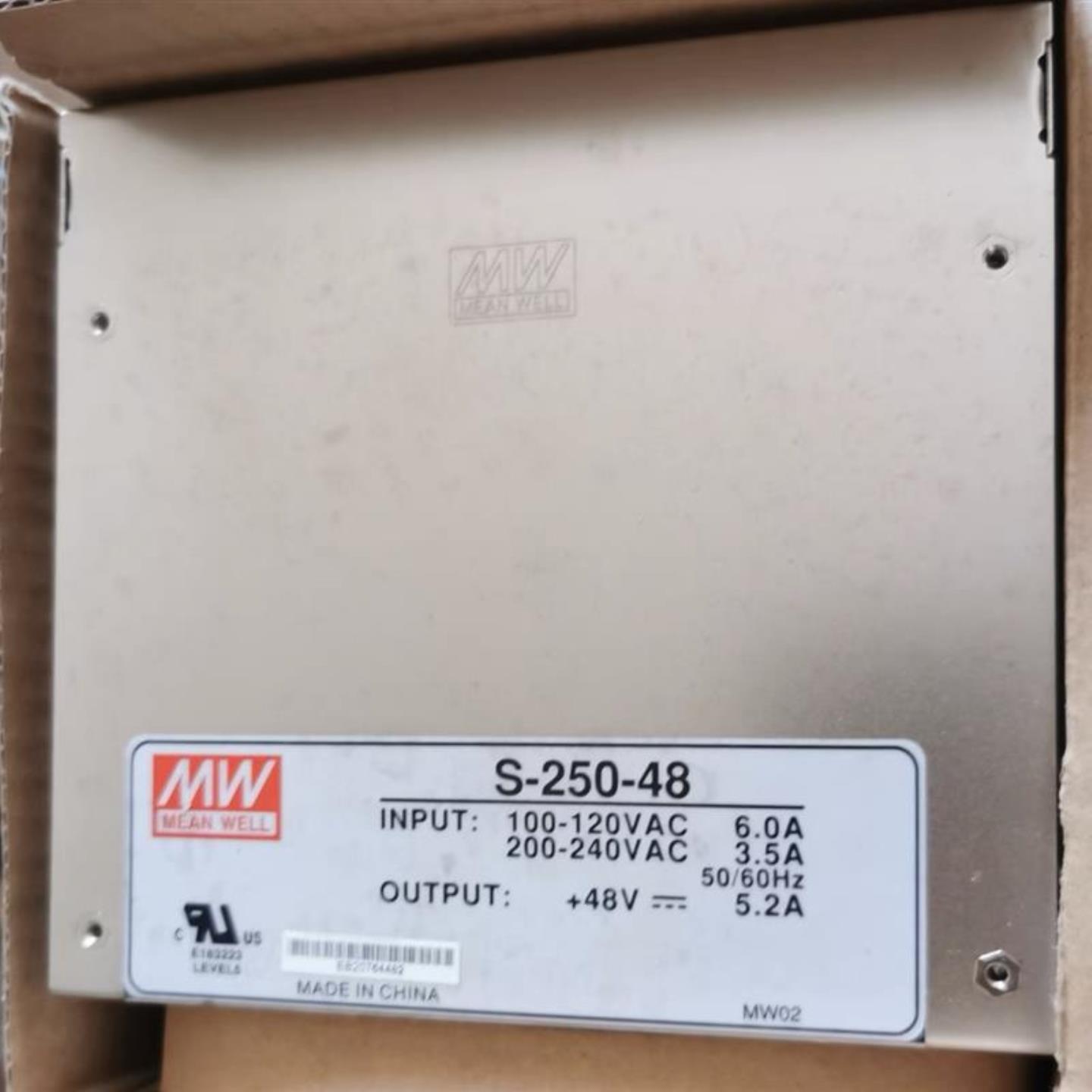 明纬方形48V52A 250W开关电源S-250-48