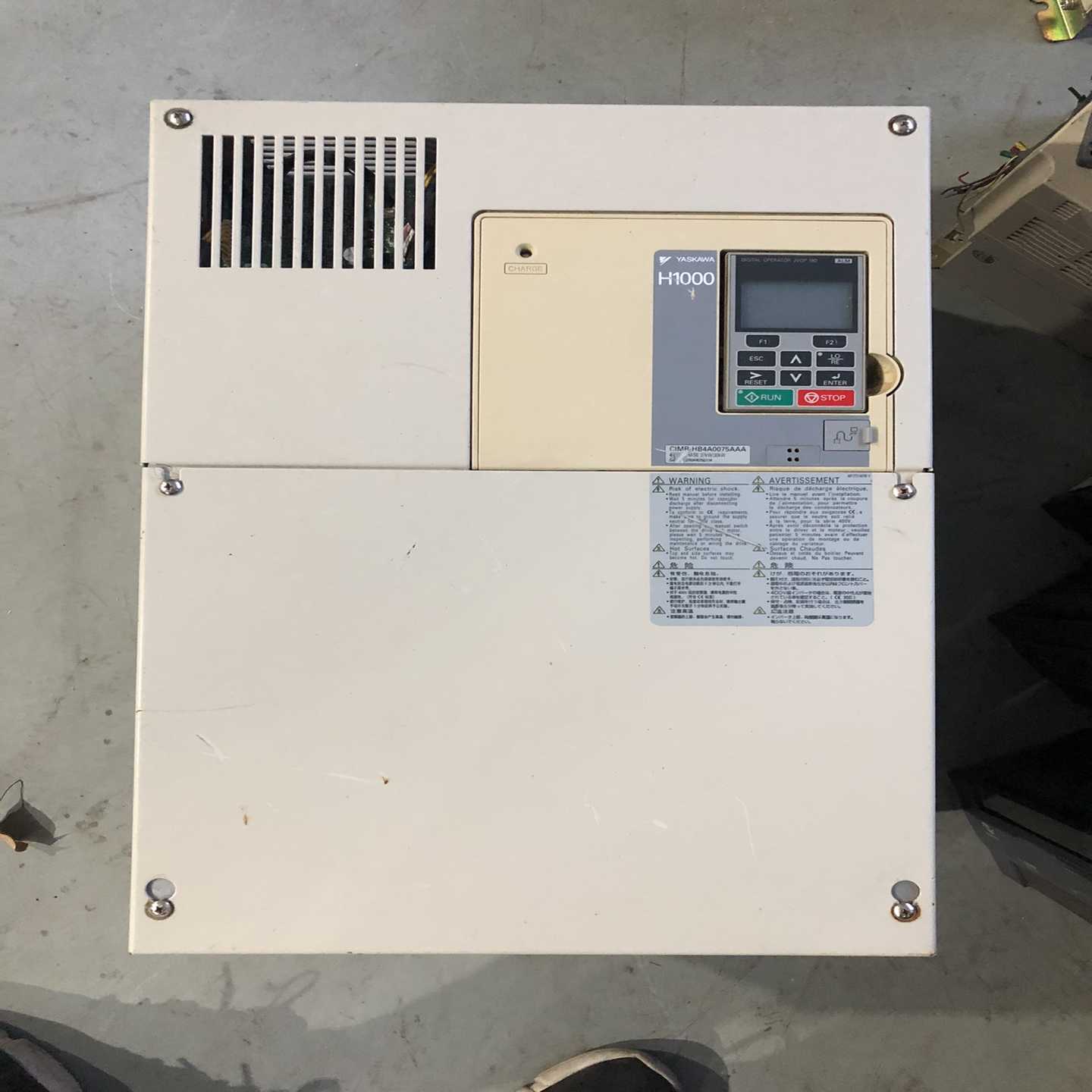 询价安川H1000系列37/30KW变频器CIMR-HB4A0