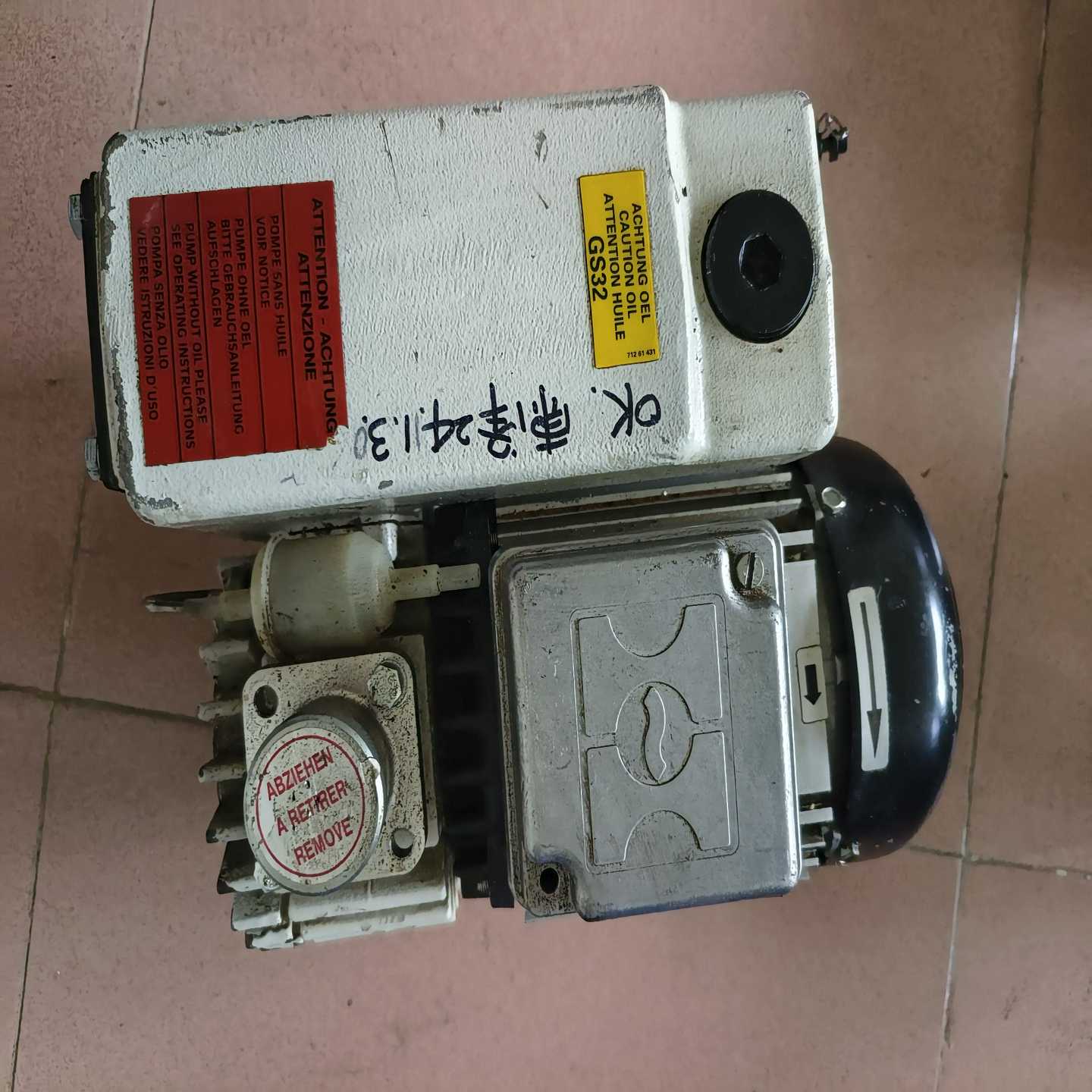 【请询价】德国莱宝leybold真空泵SV16B  实物如图所示功能