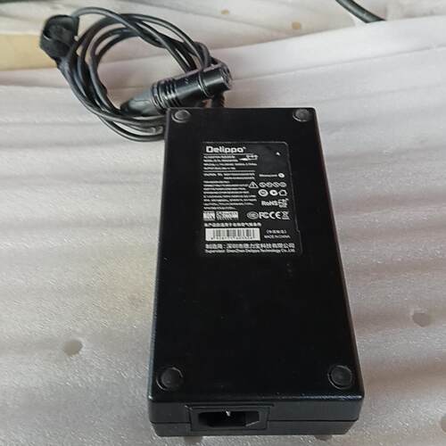 咨询-delippo德力普24V.10A电源适配器，多个，成色