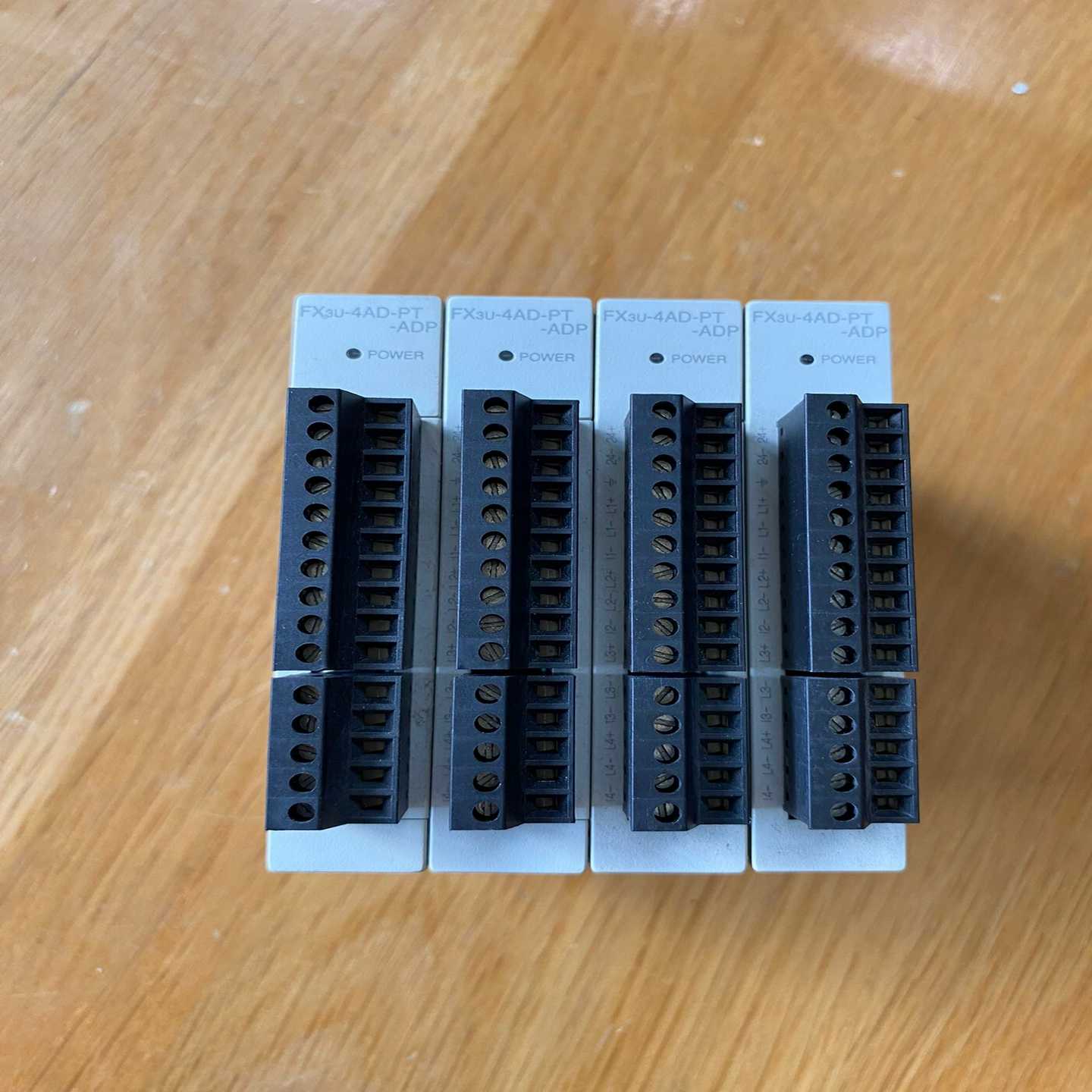 三菱模块，型号FX3U-4AD-PT-ADP，原装正品，全新