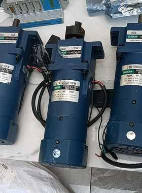 出SAIKI牌齿轮头电机，蓝色，5IK120GU-CFM型号--议价商品