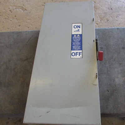 MIDWEST ELECTRIC MHU364 ENCLOSED SAFETY SWITCH 3P200A600VMAK