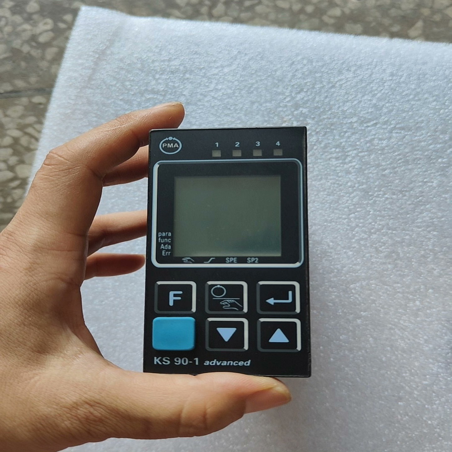 【请询价】德国PMA温控表 KS90-104-2000E-000