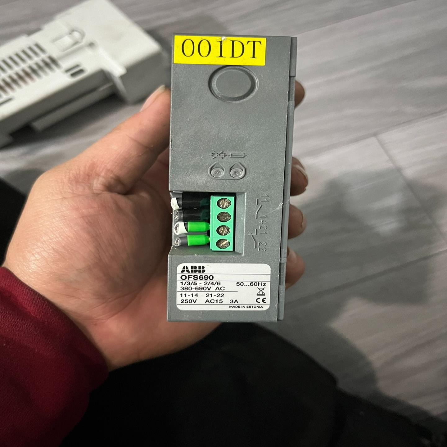 ABB熔断器监测器OFS+690~询价