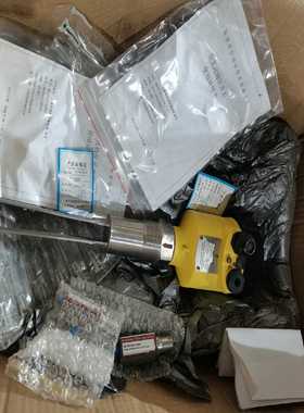 【星慕电子】KC30TER40240 音叉物位开关，实物图，议价