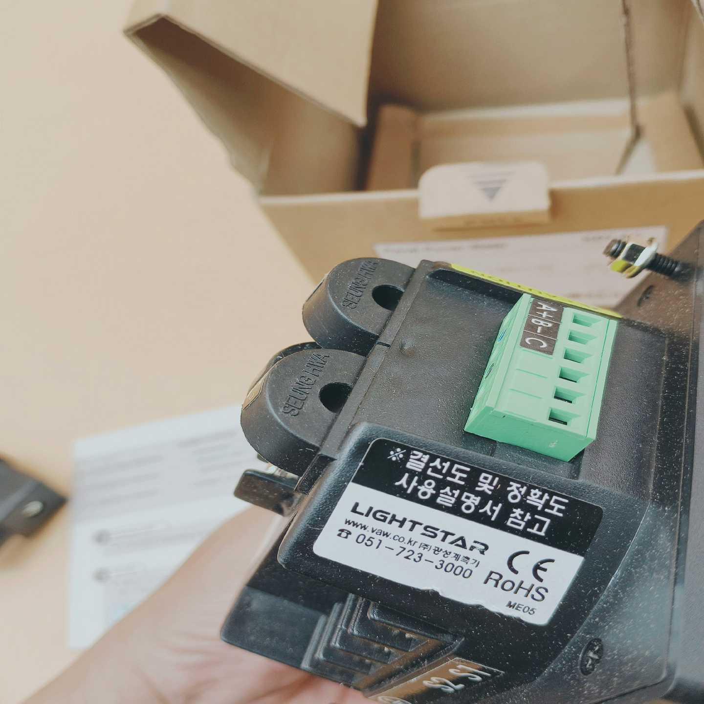 询价~KDY-AC LIGHTSTAR温控表顺丰，2台