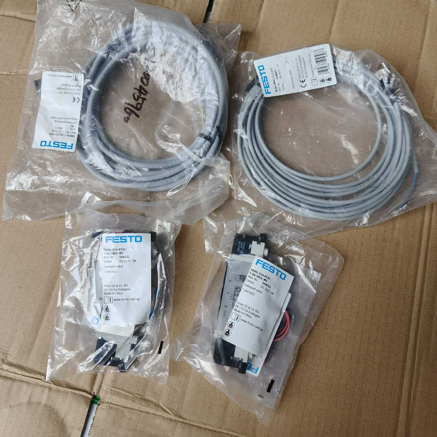 费斯托电磁阀L14-P53C-T-G18-1P3【博航商行】