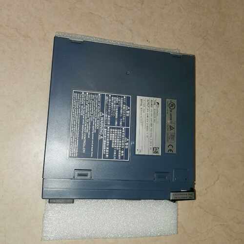 RYH201F5-VV2 富士伺服驱动器 老版本 测试【侨报商行】