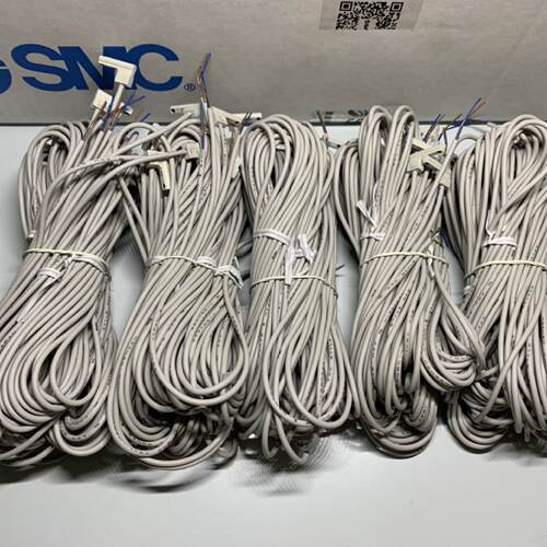 议价日本SMC全新原装正品磁性开关 D-M9BV D-M9BVL D-M9BVZ 正品