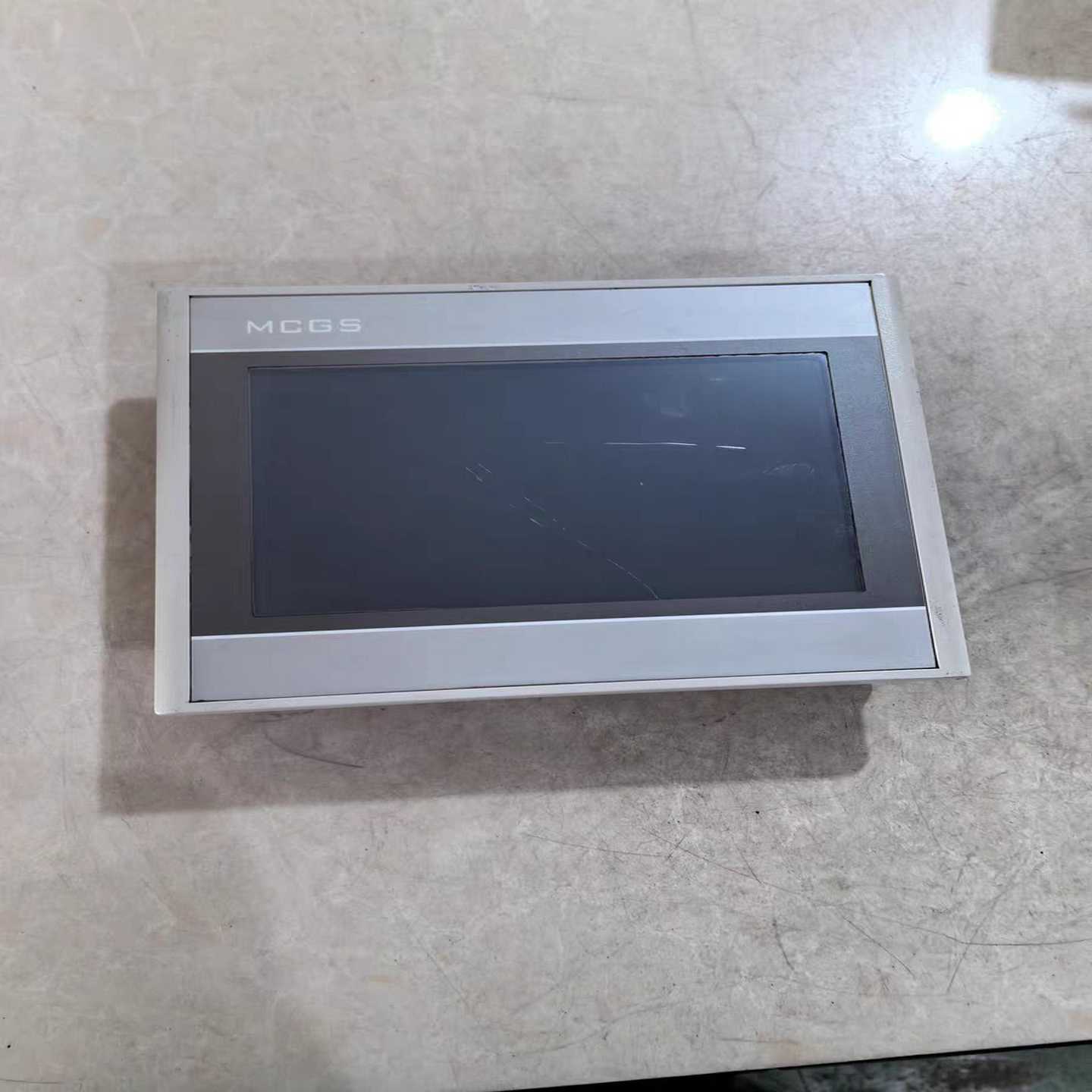 【议价】昆仑通态触摸屏TPC7012EW件