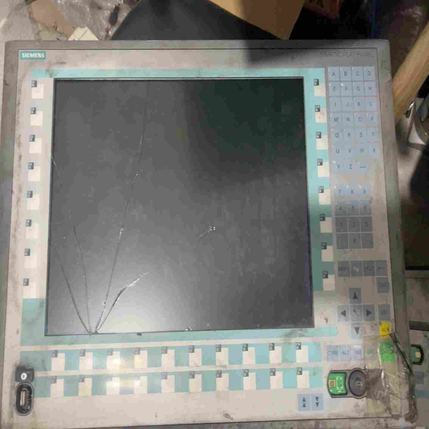 议价G西门子工业屏6AV7861-2KB10-1AA0维修/现货