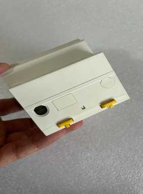 施耐德iST65 4P浪涌避雷器，4P65KA，实物图片，成