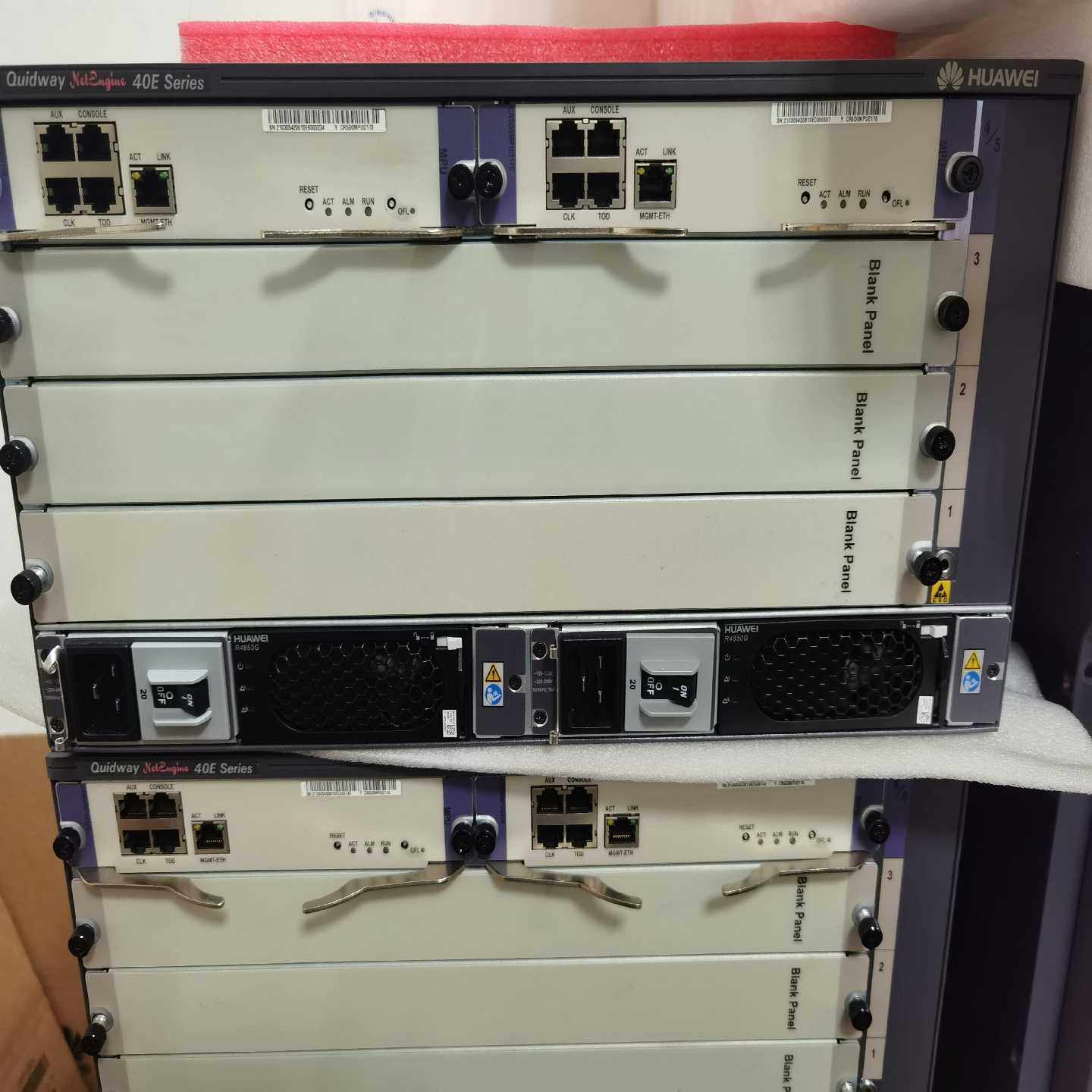 华为 NE40E-X3 路由器   现货出 CR5D0MPU
