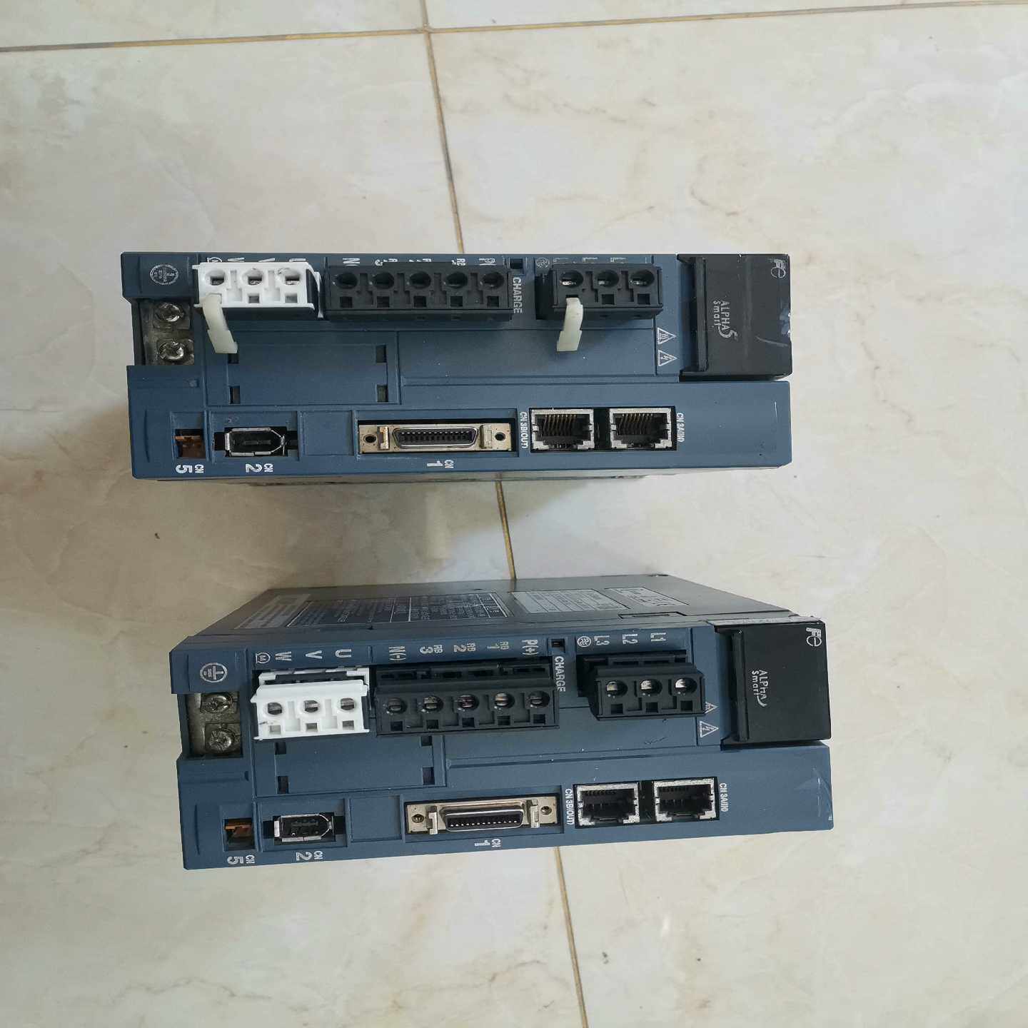 咨询-伺服驱动器RYH751F5-VV2，750W，货，功