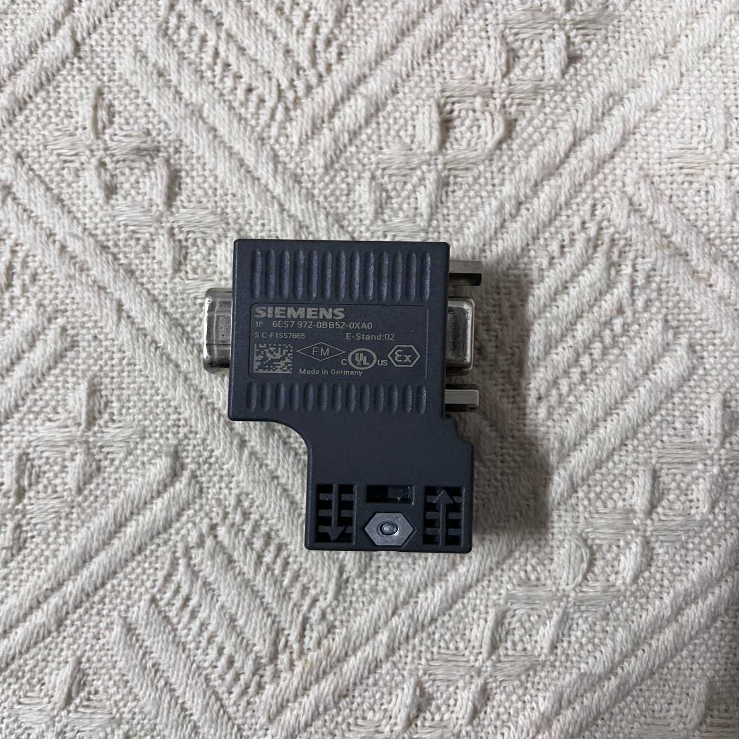 数据总线插头972-0BB52适用