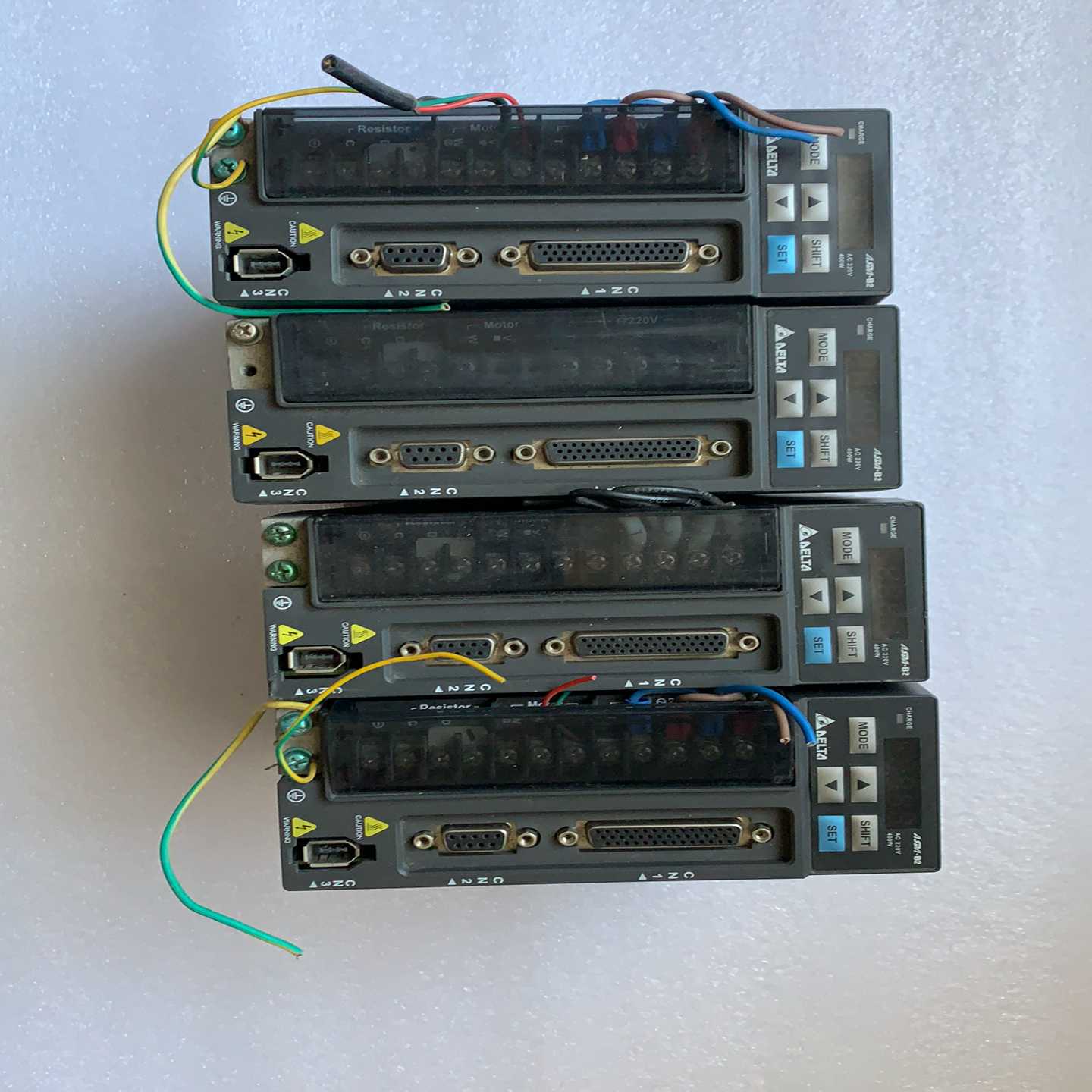 议价转让台达伺服驱动器ASD-B2-0421-B，功能包好