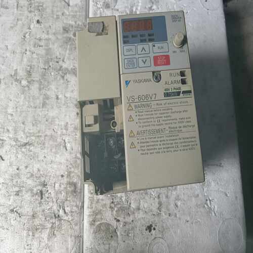 询价安川变频器VS-606V7/CIMR-V7AT40P7，，成