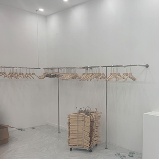 新款 服装 架落地式 展示架陈列架挂衣杆女装 不锈钢上墙架 店货架服装