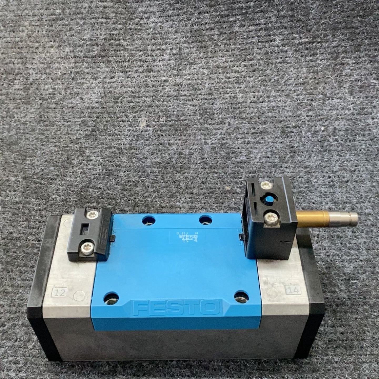 议价--全新费托斯电磁阀MN1H-5/3B-D-3-C(24VD-2
