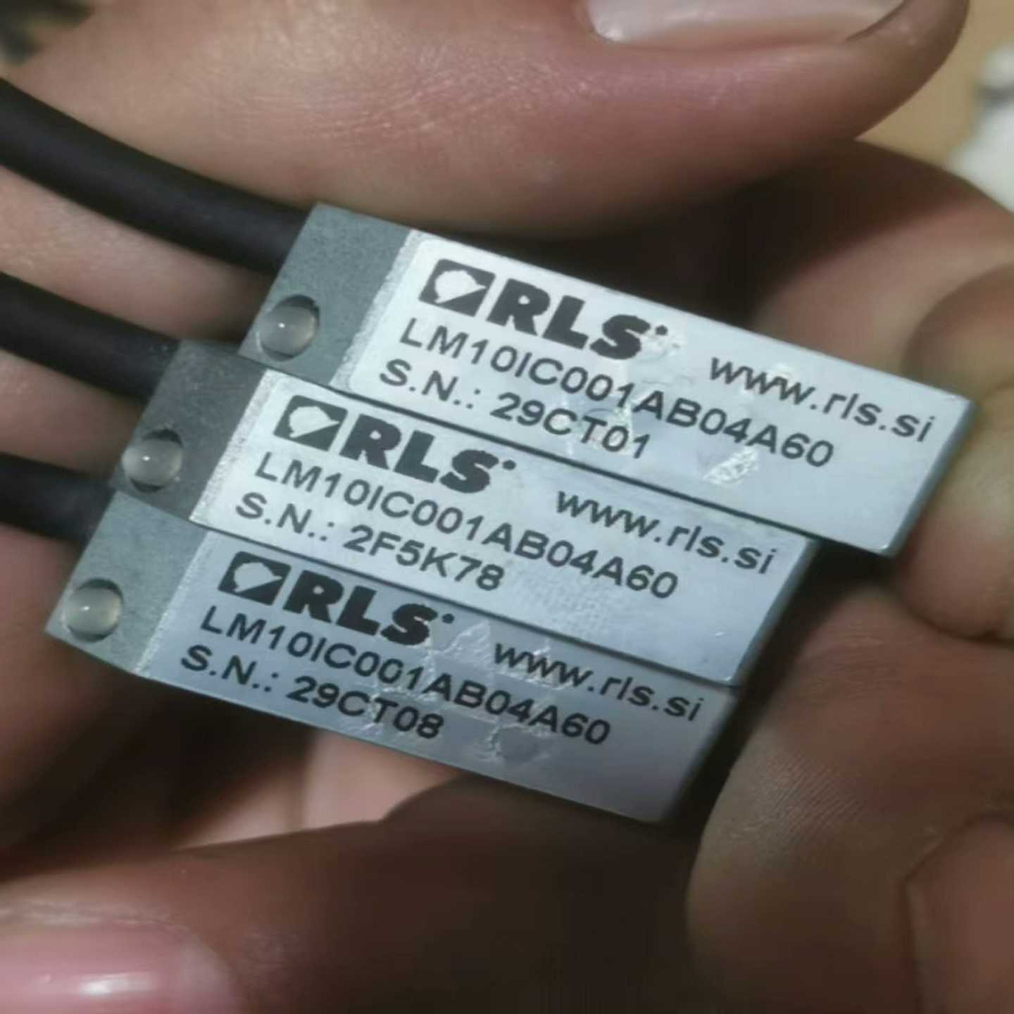 LM10IC001AB04A60编码器RLS读数头雷尼绍RE-询价客服