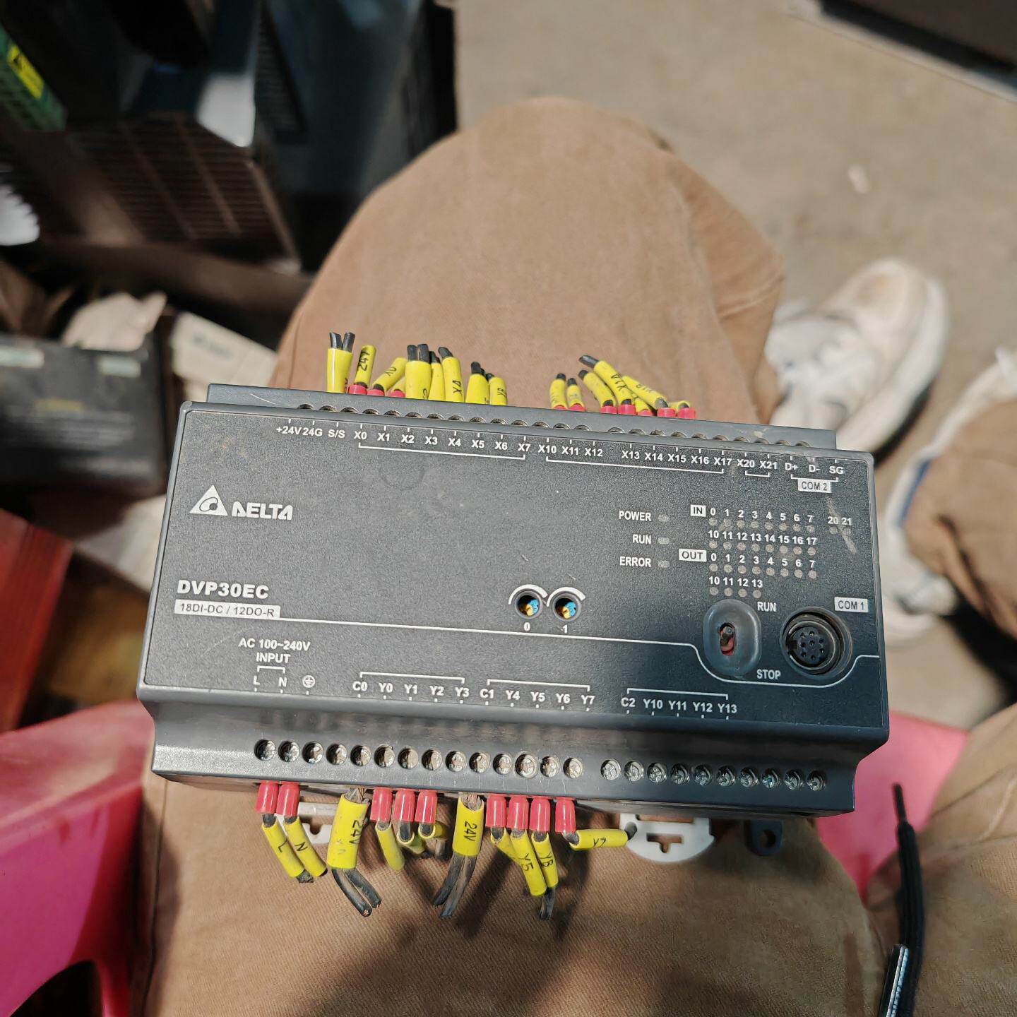 台达PLC DVP30EC00R3，实物拍摄，功能包好。拆机--议价商品