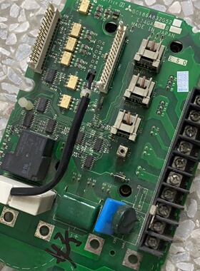 二手BC186A832G52E74GA7.5B三菱变频器驱