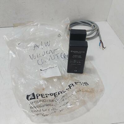Capteur  Fente Inductif PepperlFuchs SJ30A2 PN 00821