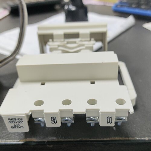 询价-交流接触器线川LC1D15000Q7C220V有10个