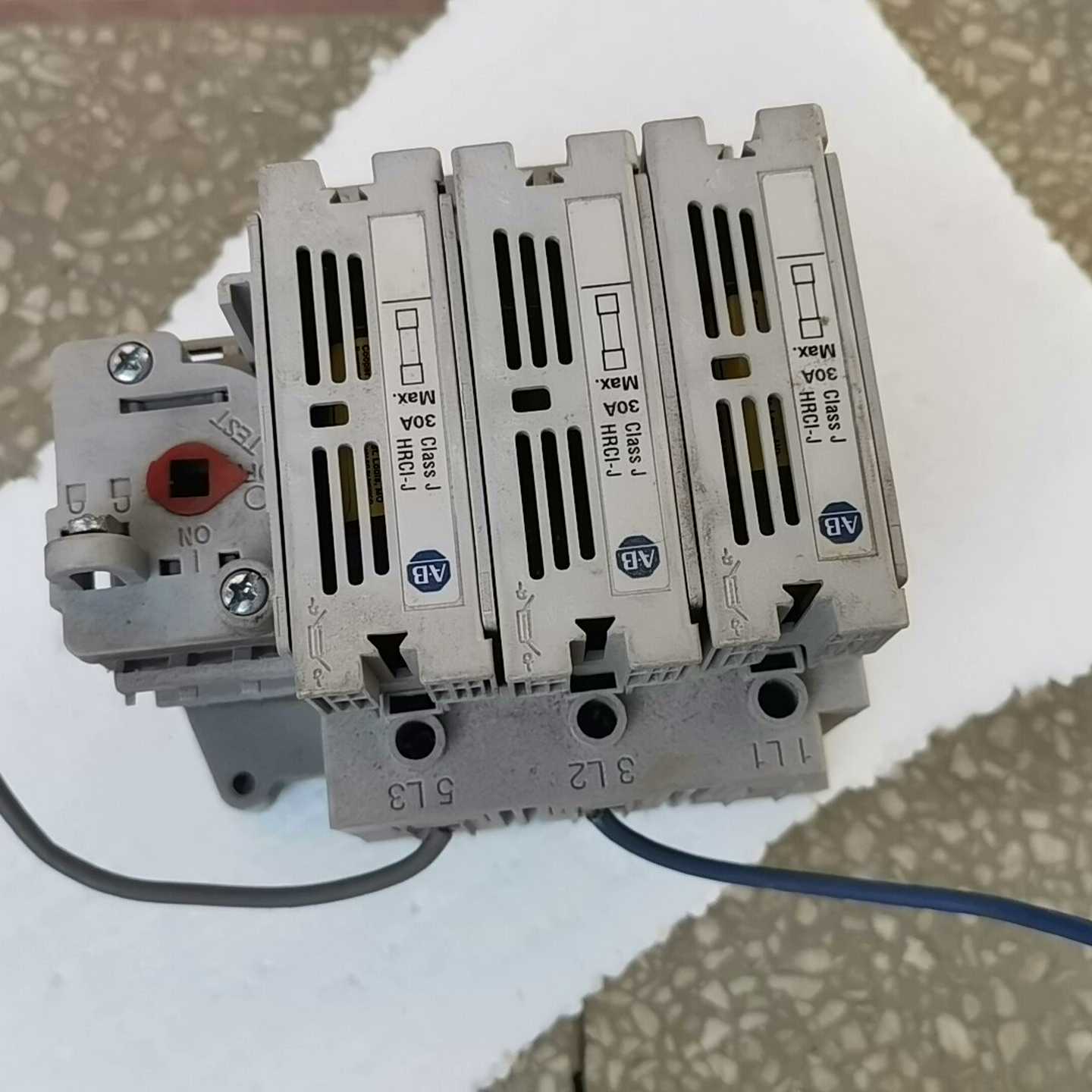 议价负载开关,,14-J0-175一个，功能适用