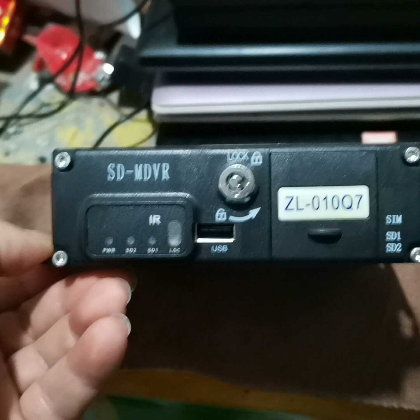 SD-MDVR车载录像主机，成色如图所示实物拍摄，拆机的，不--议价