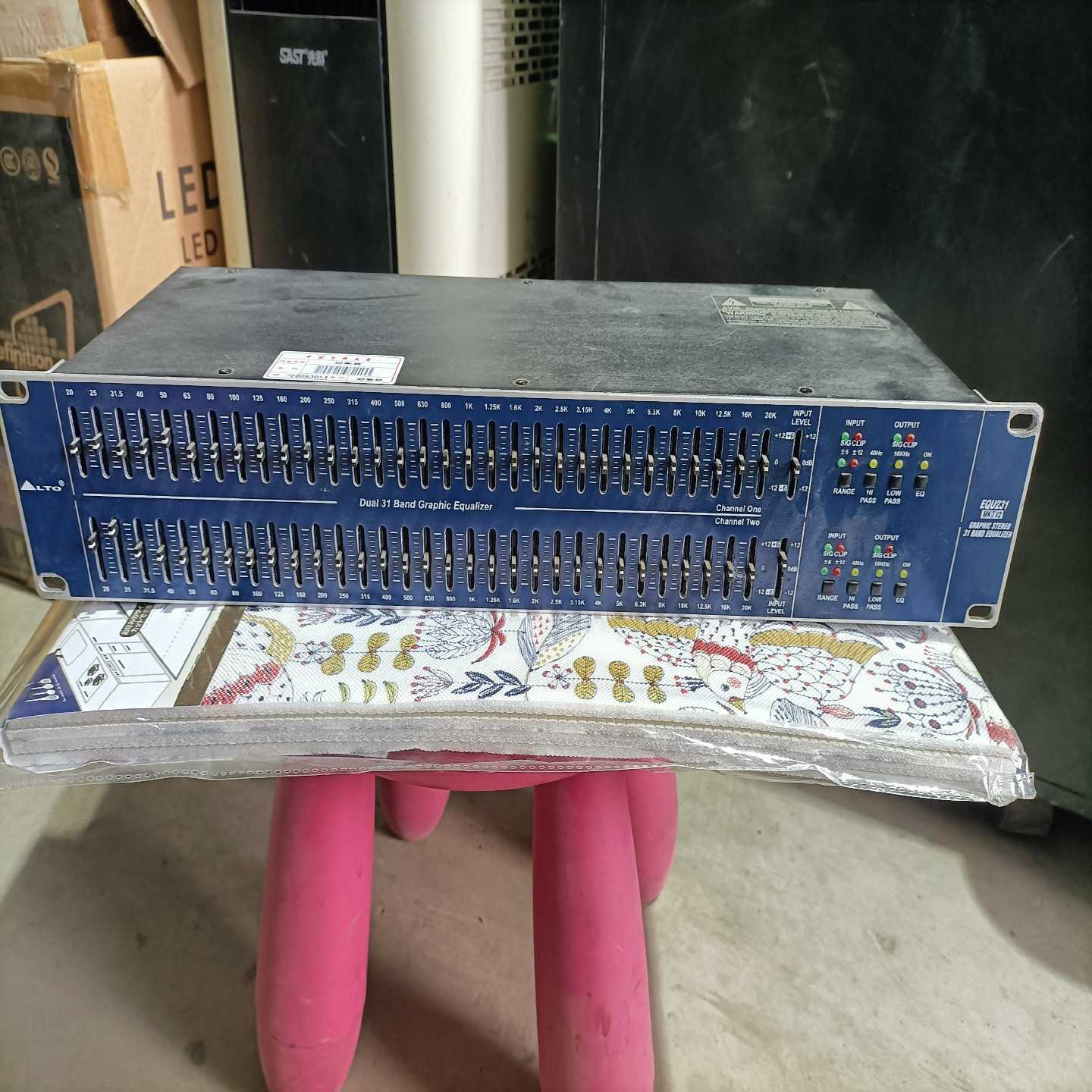 LTO欧图EQU231均衡器，成色如图，看好下单，非偏远地区【鑫