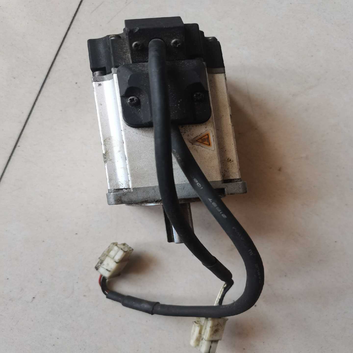 议价~HCFA 禾川伺服电机 SV-X2MH020A-N2LN 二