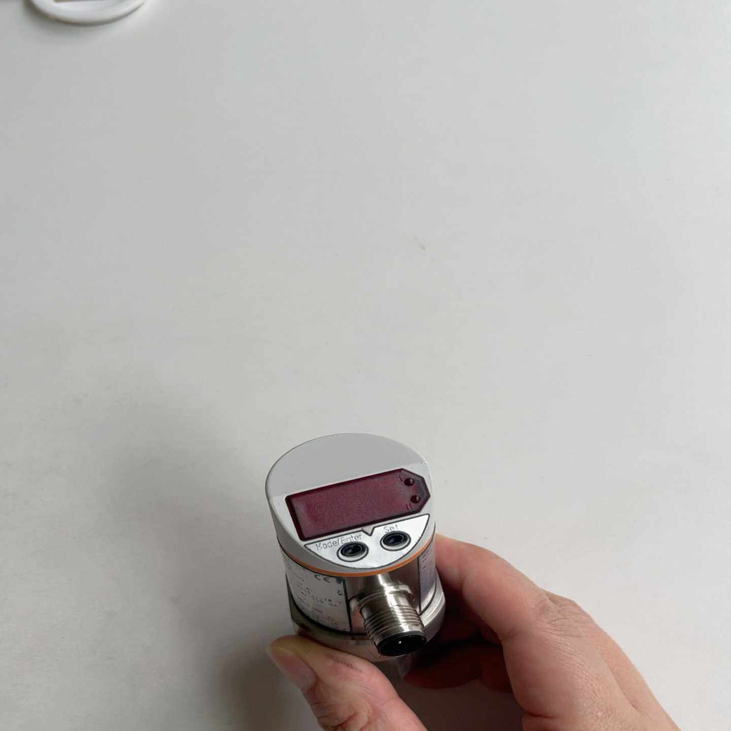 易福门流量传感器SA0510,几乎全新，成色如图，实物图片，--议价