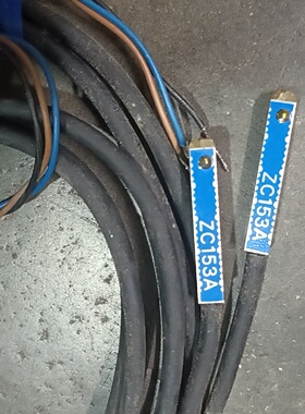 传感器ZC153A黑色线身配蓝色线材完好议价