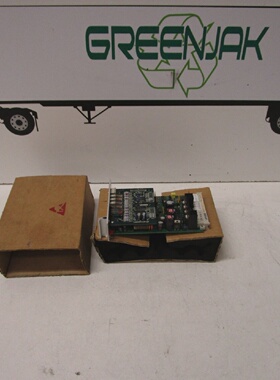 VICKERSEEAPAM525C30控制放大器服务卡全新无标签免费送货