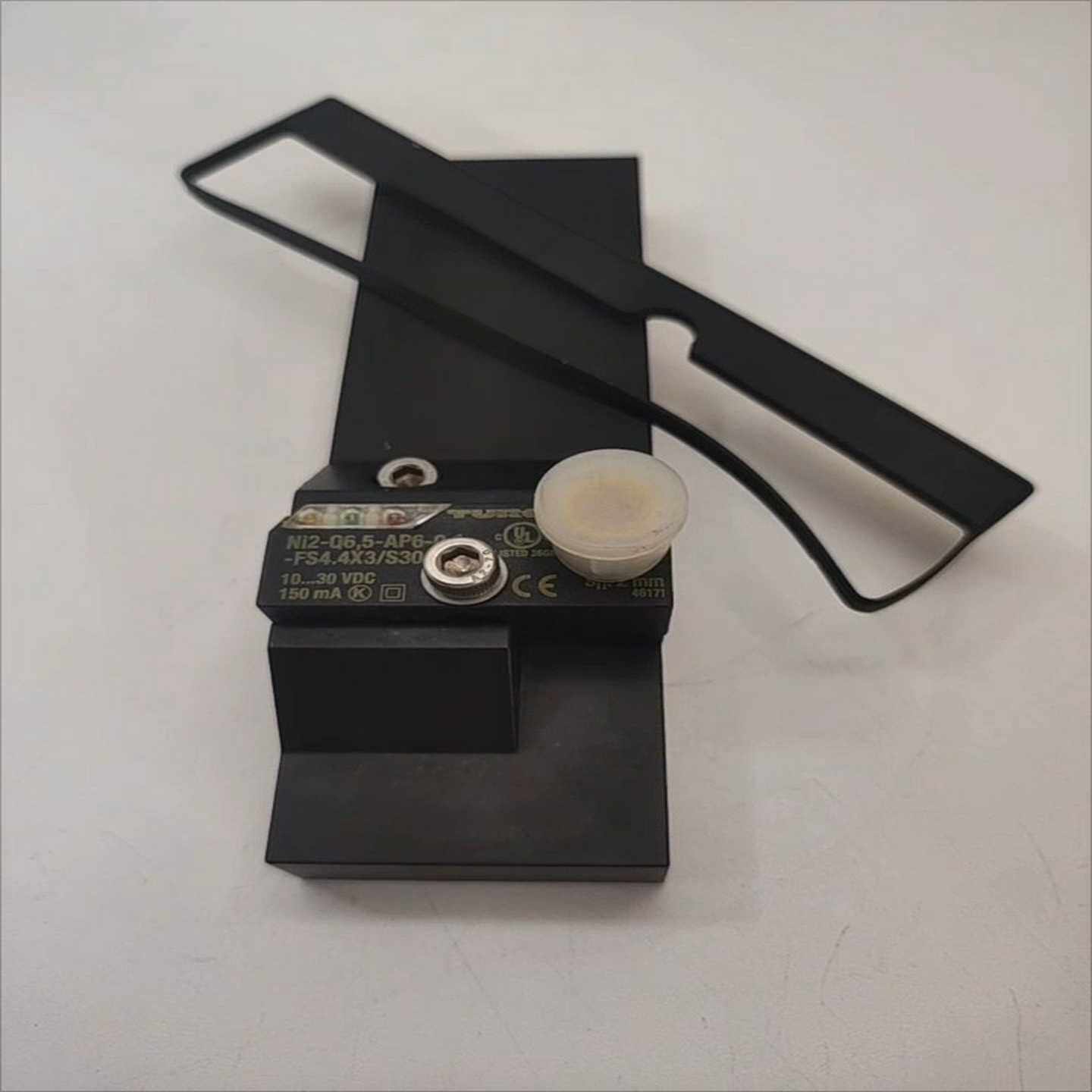 Ni2-Q6,5-AP6-0,1-FS4.4X3/S304