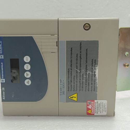 Telemecanique ATV28HU29N4 Altivar 28 VFD 1.5kW 2HP 3Phase 38
