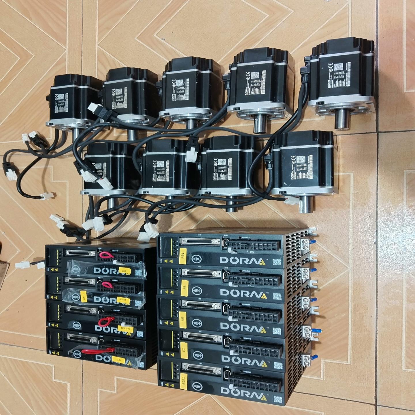 750w东菱伺服电机DS2P-08AS，电机DM1M-08A--议价商品