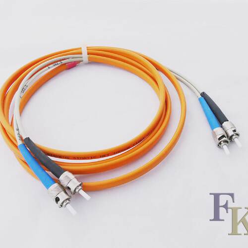 SIEMENS SIMATIC Net Indoor Fiber Optic 6XV1 8207AH10  6XV182