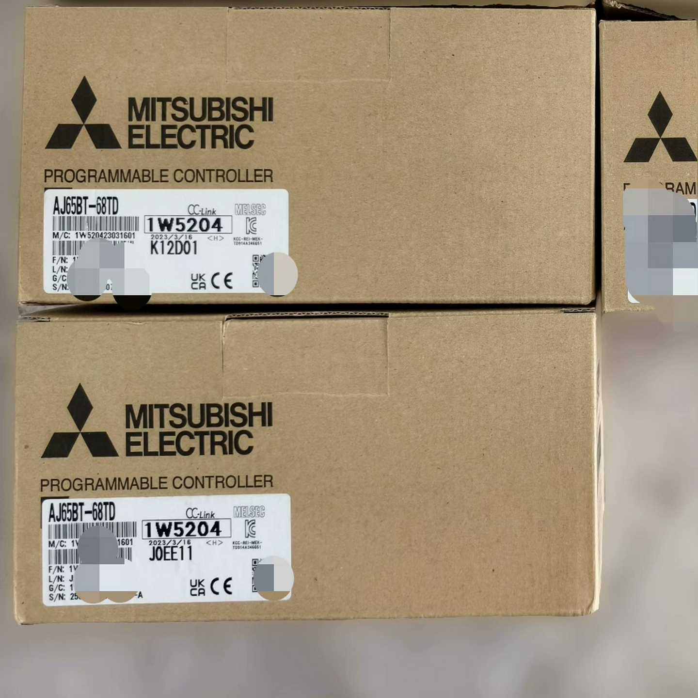 AJ65BT-68TD，三菱，实物拍摄，议价出--议价商品