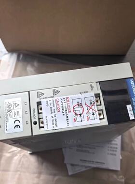 伺服驱动器 MR-J2S-100B-EE085-议价