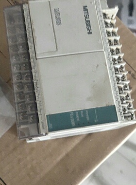 三菱PLCFX1S30MR001设备拆机件实物拍摄