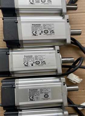 松下伺服电机，型号MSMF042L1U2M，功能正常，成色如--议价商品