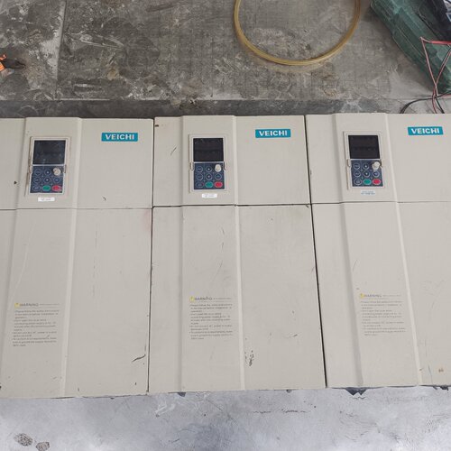 询-伟创变频器AC80C55kw两台