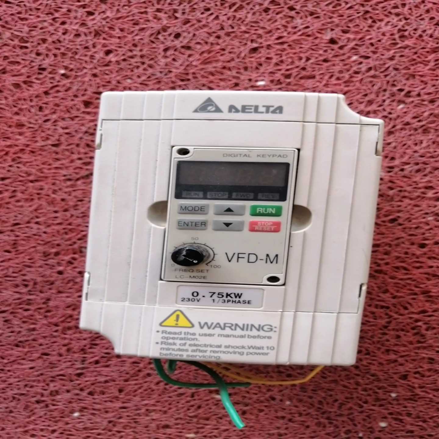 台达变频器VFD007M21A—0.75KW,220V拆询价