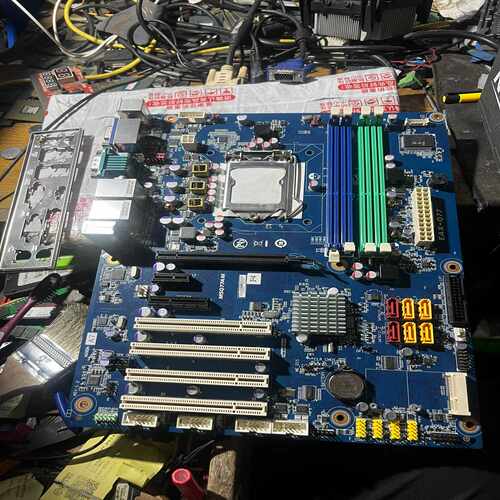 安勤EAX-Q77工业母板主板双千兆网MSQ77AM适用