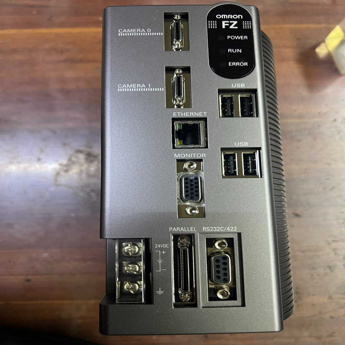 议价OMRON欧姆龙视觉控制器FZ4-755全新正品，带包装适用
