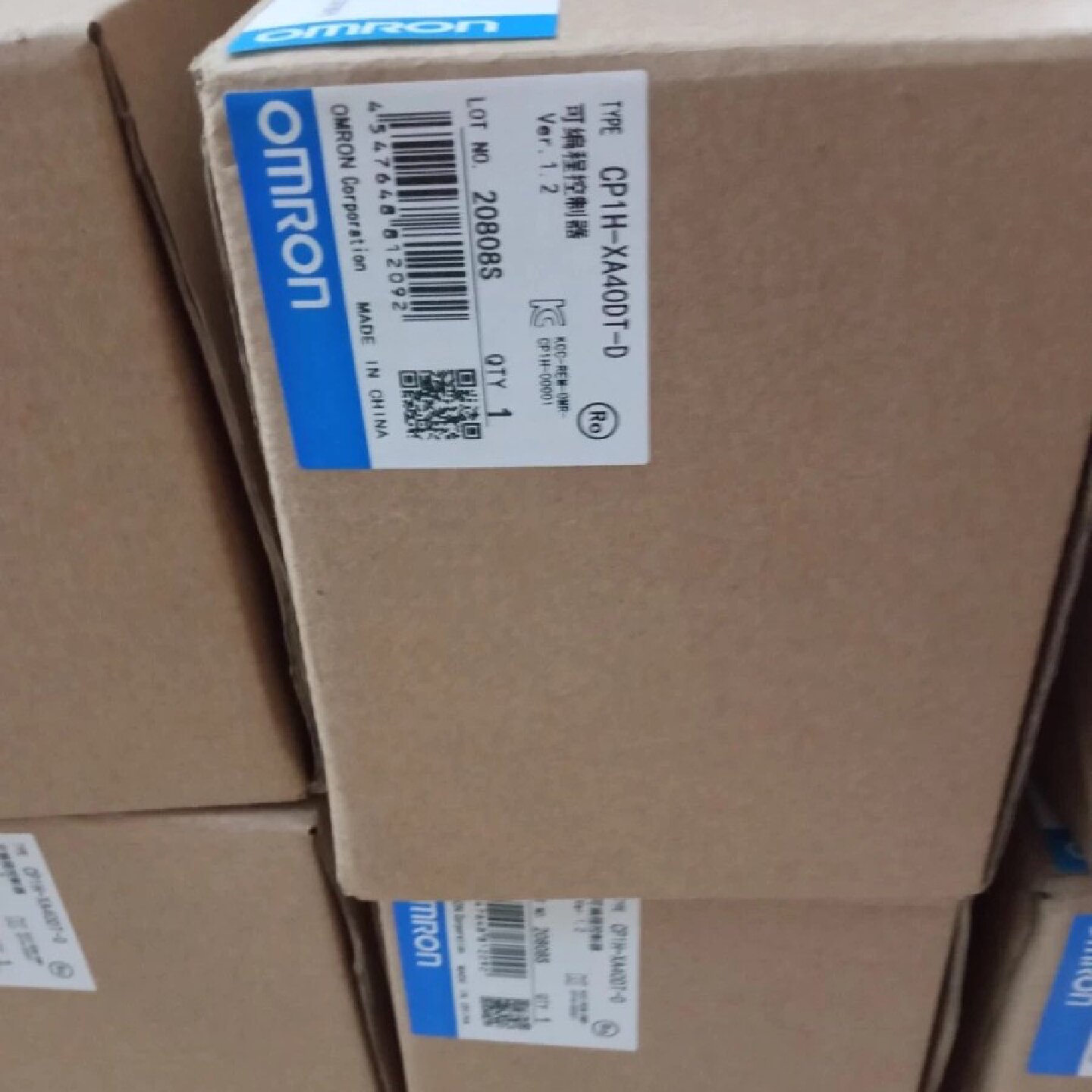 配件欧姆龙ORMON可编程控制器CP1HXA40DTDCP1HXA40DRA全新原装议
