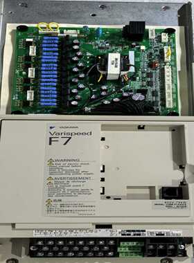 安川VarispeedF7变频器，型号CIMR-F7A44--议价商品